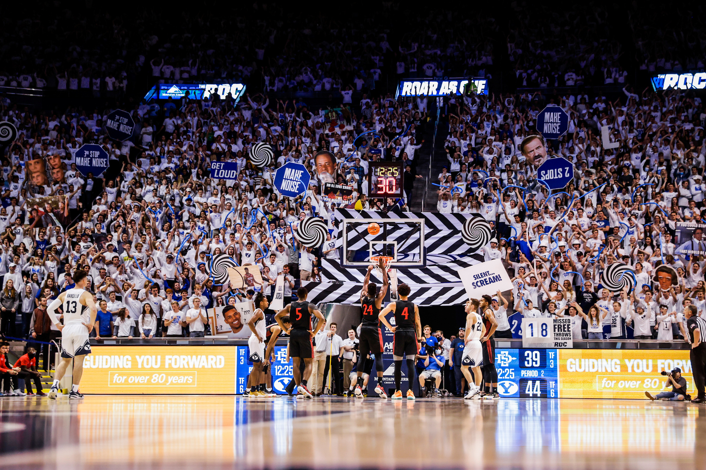 BYU ROC distracting the SDSU free throw shooter