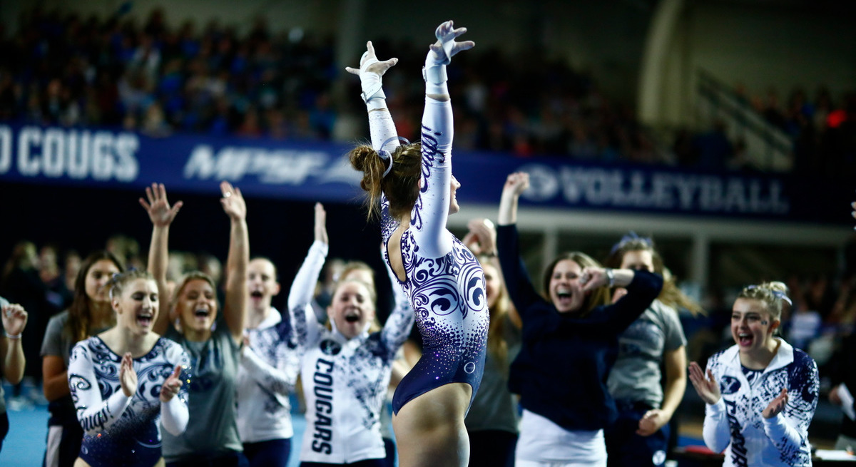 Brittni Hawes sticks her landing after bars routine