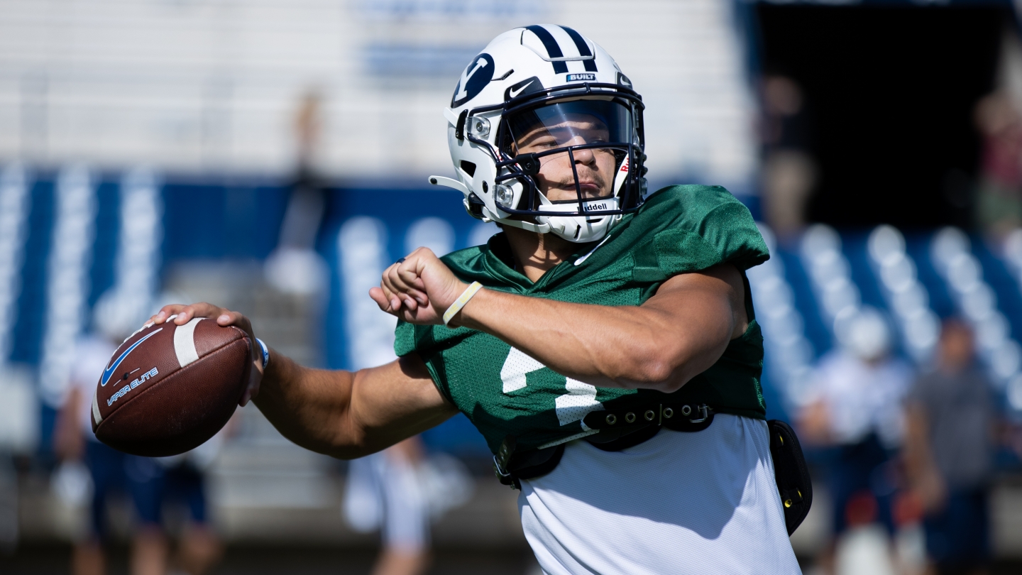 Jaren Hall 2021 fall camp